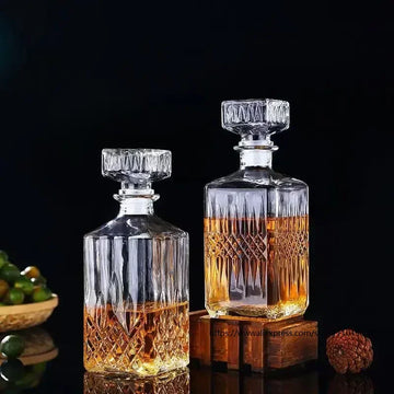 1PC 9x24cm Hot Sale Luxury Lead Free Square Wine Bottle Whiskey Glass Lot Decanter Alcohol Container Pourer Carafe 1000ML Decore