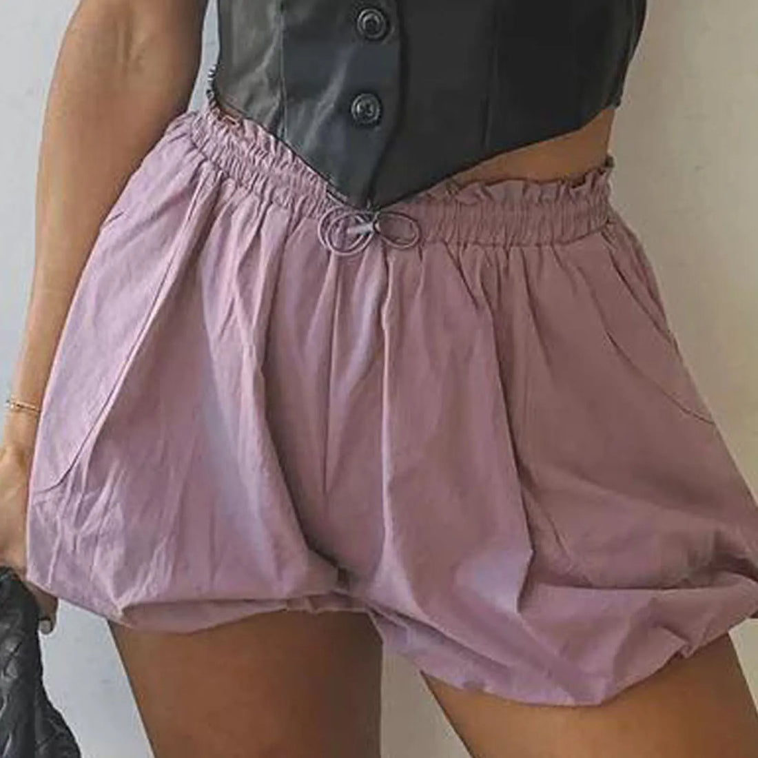 Women Summer Solid Color Casual Budded Shorts Drawstring Waisted Athletic Running Workout Bubble Shorts with Pockets